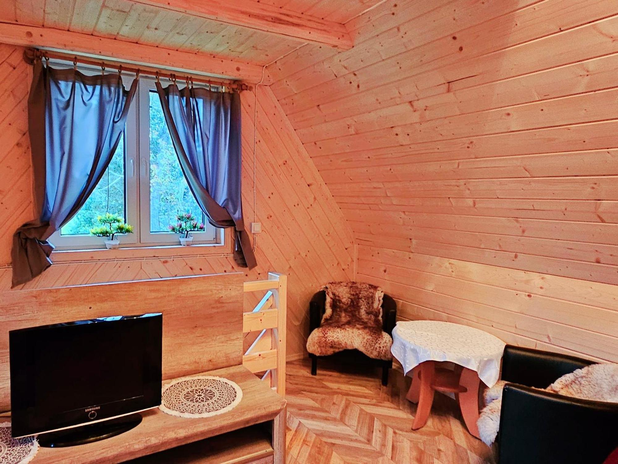 Eco Domek Z Duzym Ogrodem I Widokiem Мужасихле Экстерьер фото